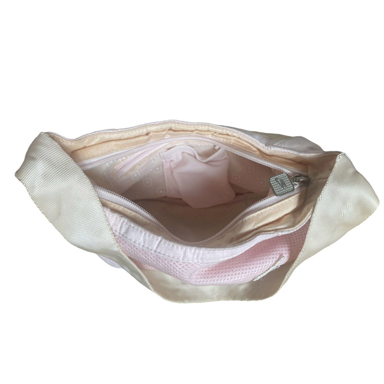 Nike The Nike Mini Baguette Sneaker Sole Bag Size ONE SIZE - 4 Thumbnail