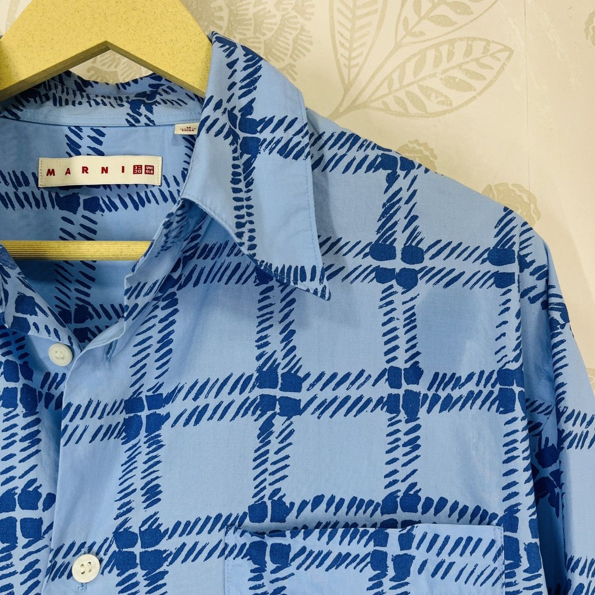 Marni MARNI X Uniqlo Japan Shirts Buttons Up Size M Size US M / EU 48-50 / 2 - 6 Thumbnail