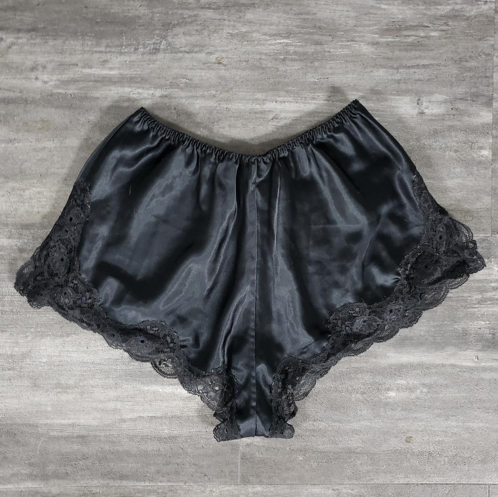 Designer Black Lace Detailed VS Satin Pajama Bottoms Size ONE SIZE - 2 Thumbnail