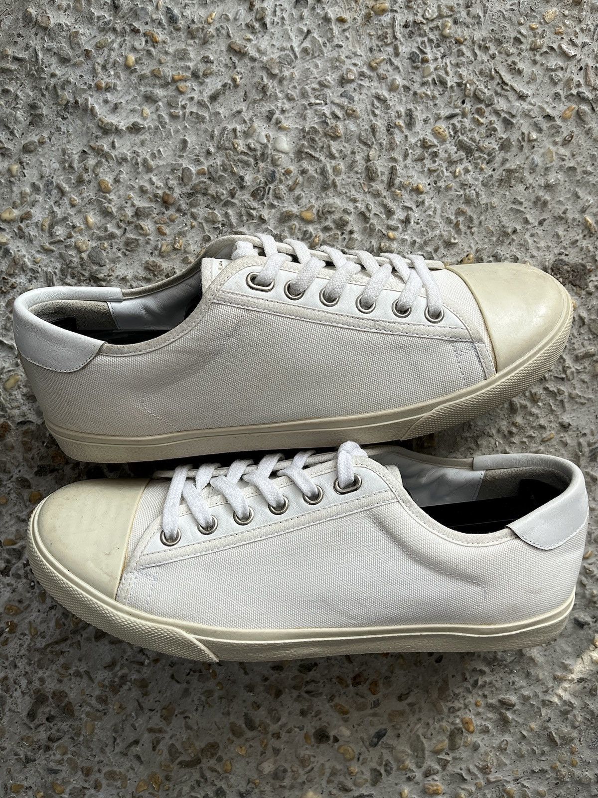 Celine SS20 Celine Blank Canvas Low top Sneaker Size US 7 / EU 40 - 3 Thumbnail
