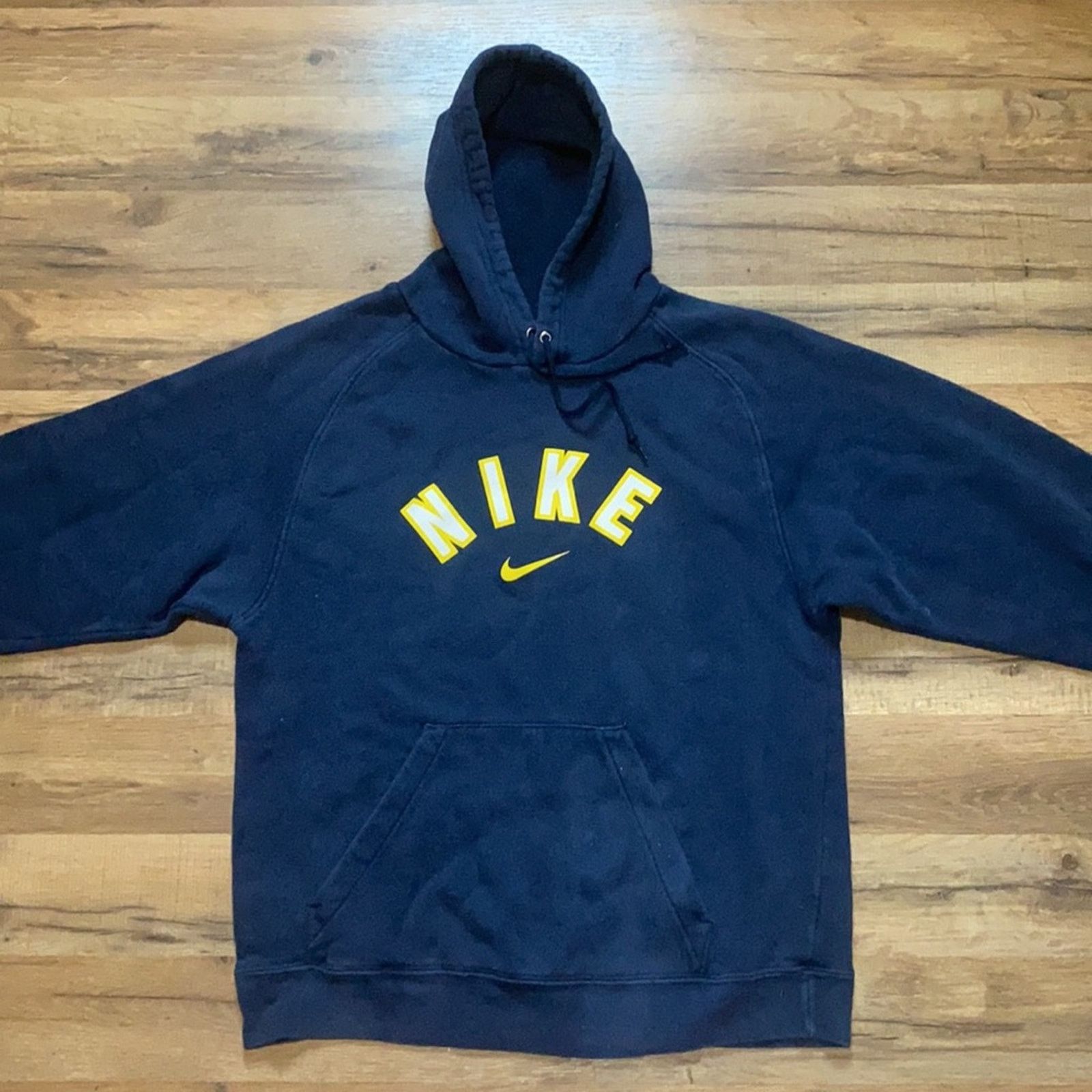 Nike Y2K Nike spell out center swoosh hoodie Size US M / EU 48-50 / 2 - 5 Thumbnail