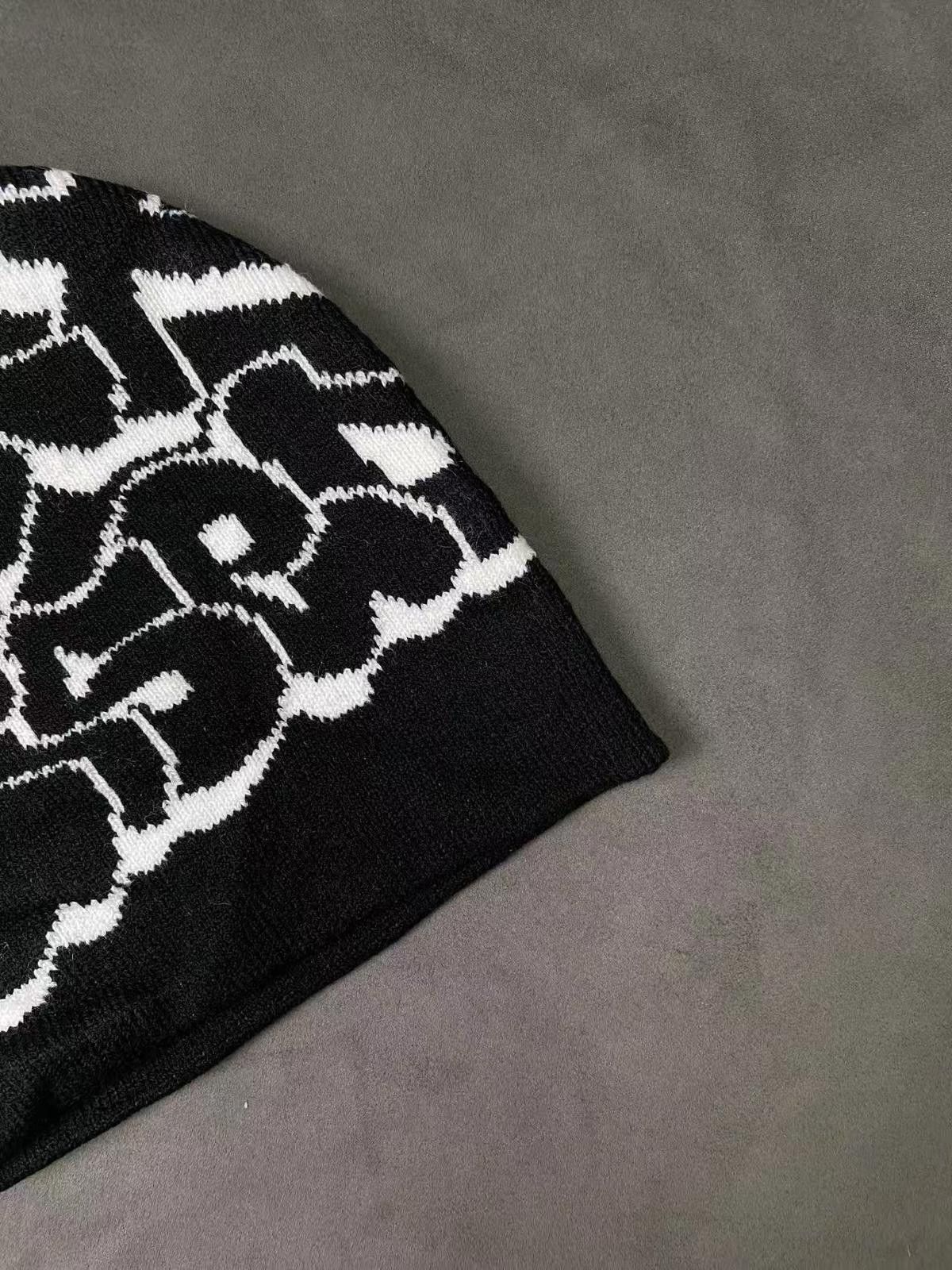 Born X Raised Born X Raised Throwie Skully Black No Cuff Knit Green Beanie Size ONE SIZE - 2 Thumbnail