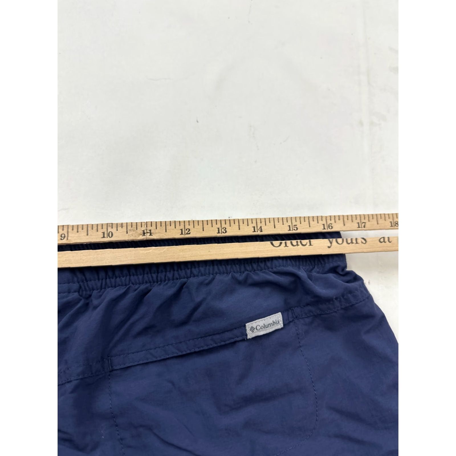 Vintage Columbia Women's Athletic Shorts Small Blue Stretch 4-Inch Inseam Activewear Outdoor Summer Size 36" / US 14 / IT 50 - 6 Thumbnail
