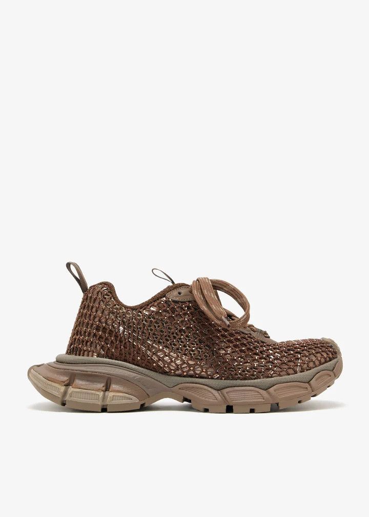 o1bcso1str0126 3XL Mesh Fishnet Sneakers in Brown