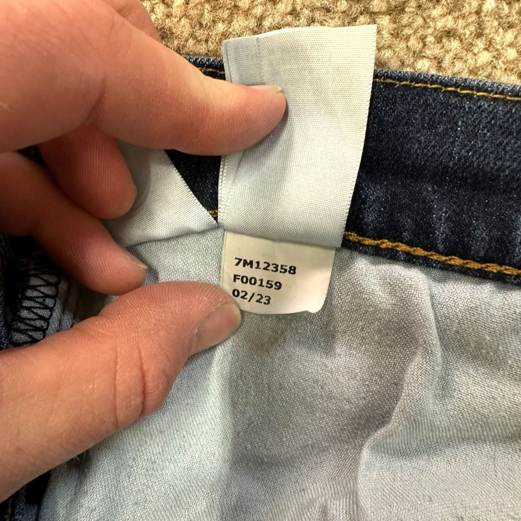 Lucky Brand Lucky Brand 181 Jeans Men’s 34x30 Blue Denim Relaxed Straight 5-Pocket Comfort Waist 34 Regular XS? No—34x30 Size US 34 / EU 50 - 6 Thumbnail