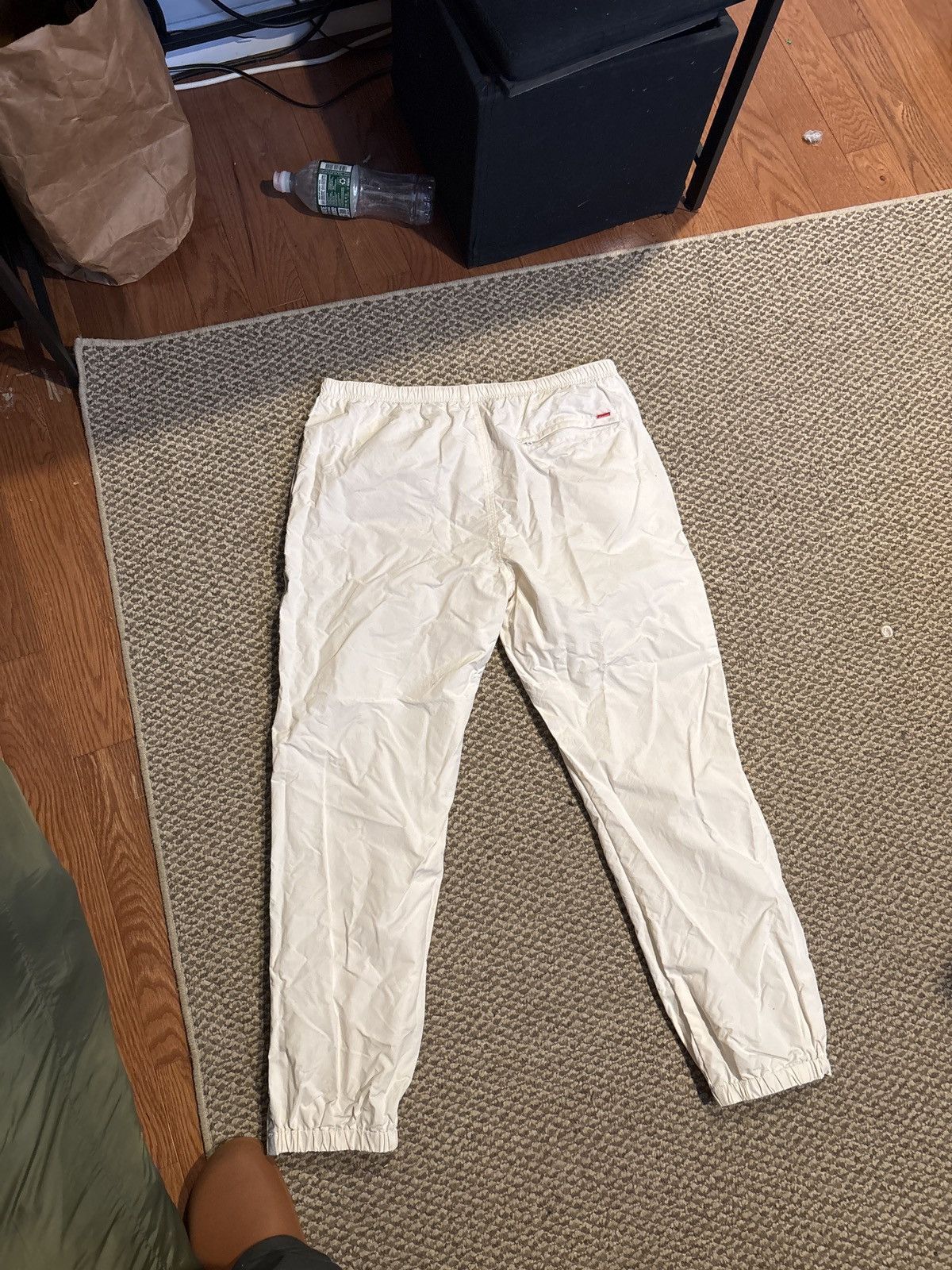 Supreme Supreme nylon pants Size US 39 - 8 Thumbnail