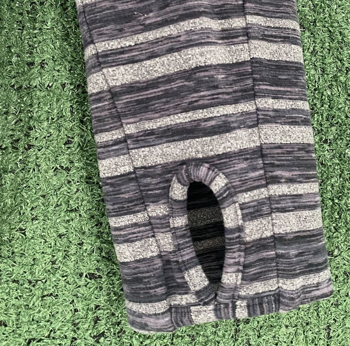Lululemon Lululemon Stride Grey Stripe Jacket Women’s Size 10 Size L / US 10 / IT 46 - 3 Thumbnail