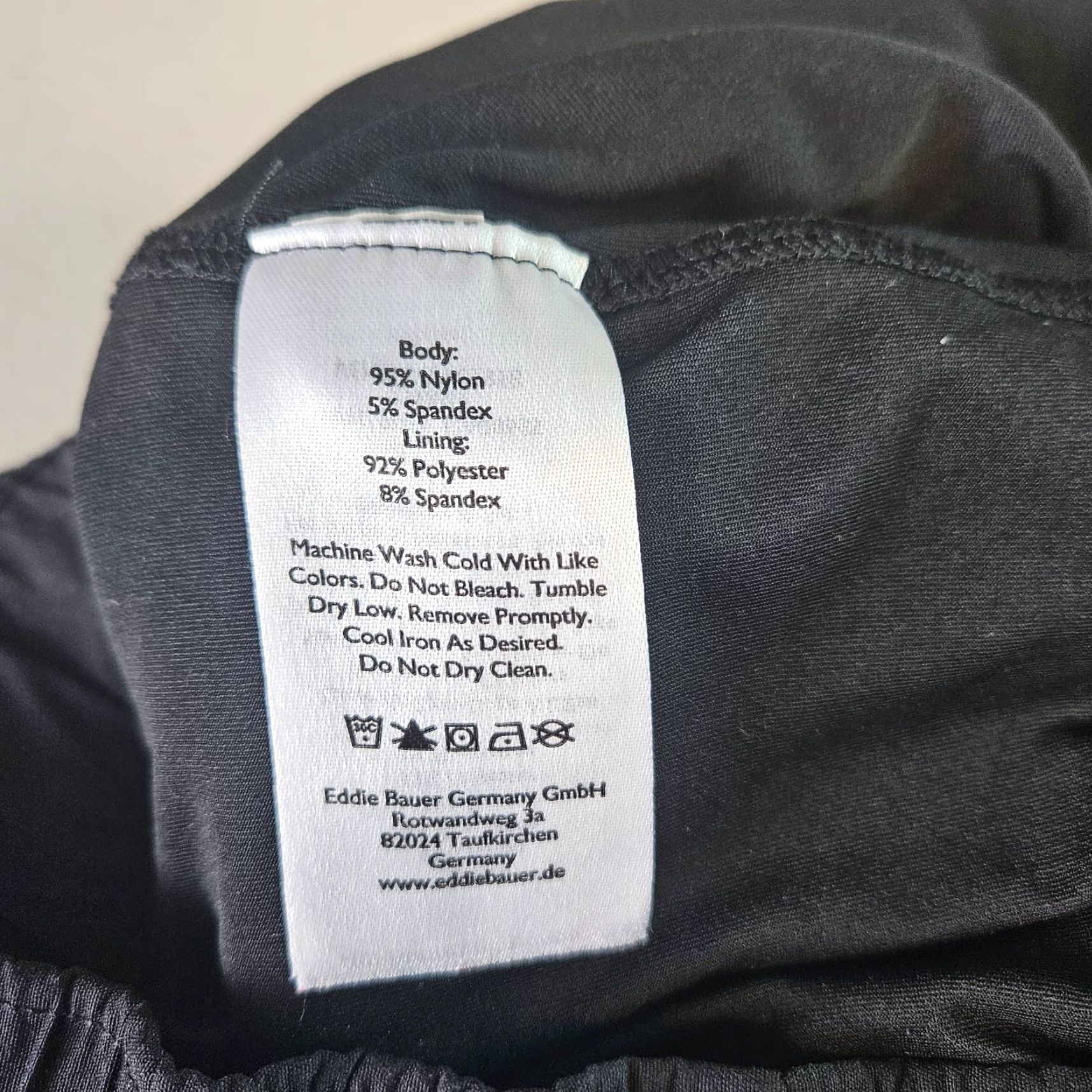 Eddie Bauer Eddie Bauer Womens Skort Sz 2 Black Nylon Spandex Pockets Pull On Athletic Short Skirt Adult Womens Size ONE SIZE - 3 Thumbnail