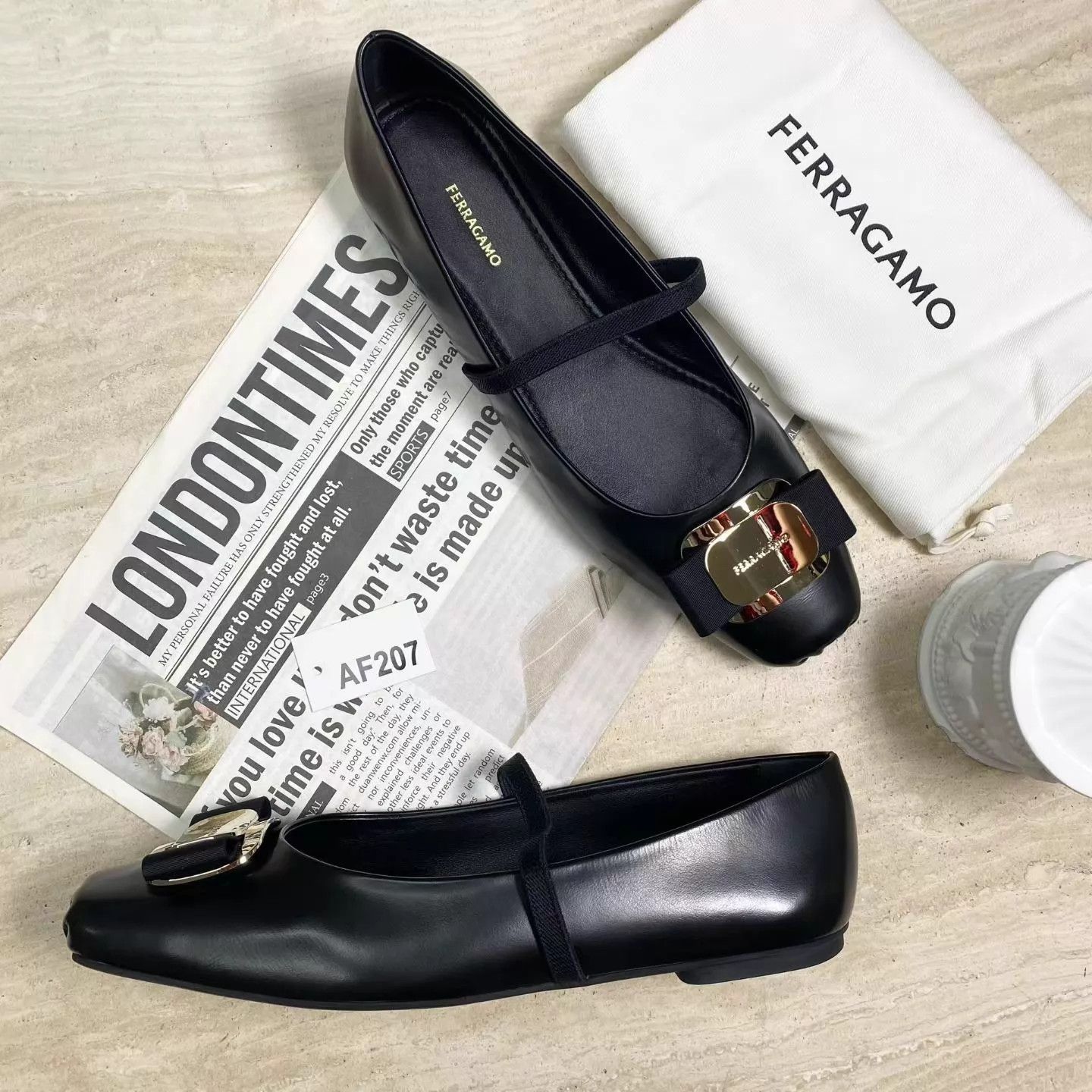 Salvatore Ferragamo FERRAGAMO Vara Black Calf Leather Bow Flat US8.5 Size US 8 / IT 38 - 2 Thumbnail
