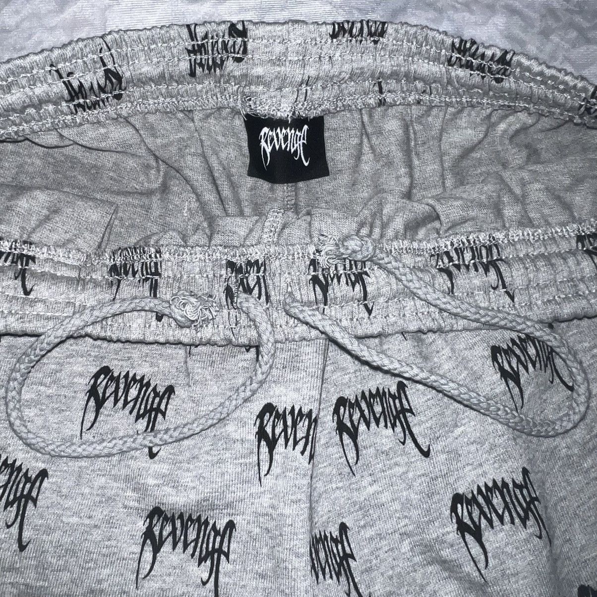 Revenge Revenge Grey/Black Allover Logo Shorts Size US 34 / EU 50 - 5 Thumbnail