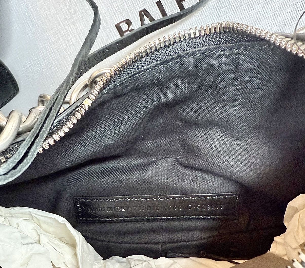 Balenciaga BALENCIAGA Le Cagole XS Shoulder Bag with Chain in Black! Size ONE SIZE - 7 Thumbnail