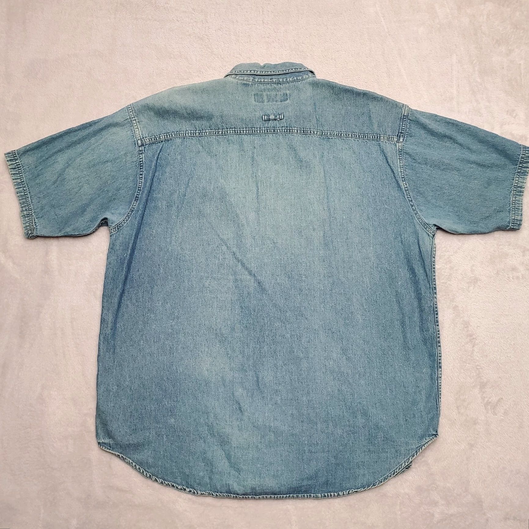 Vintage VINTAGE World Island Shirt Men XL Blue Denim Button-Up Western Workwear Size US XL / EU 56 / 4 - 6 Thumbnail