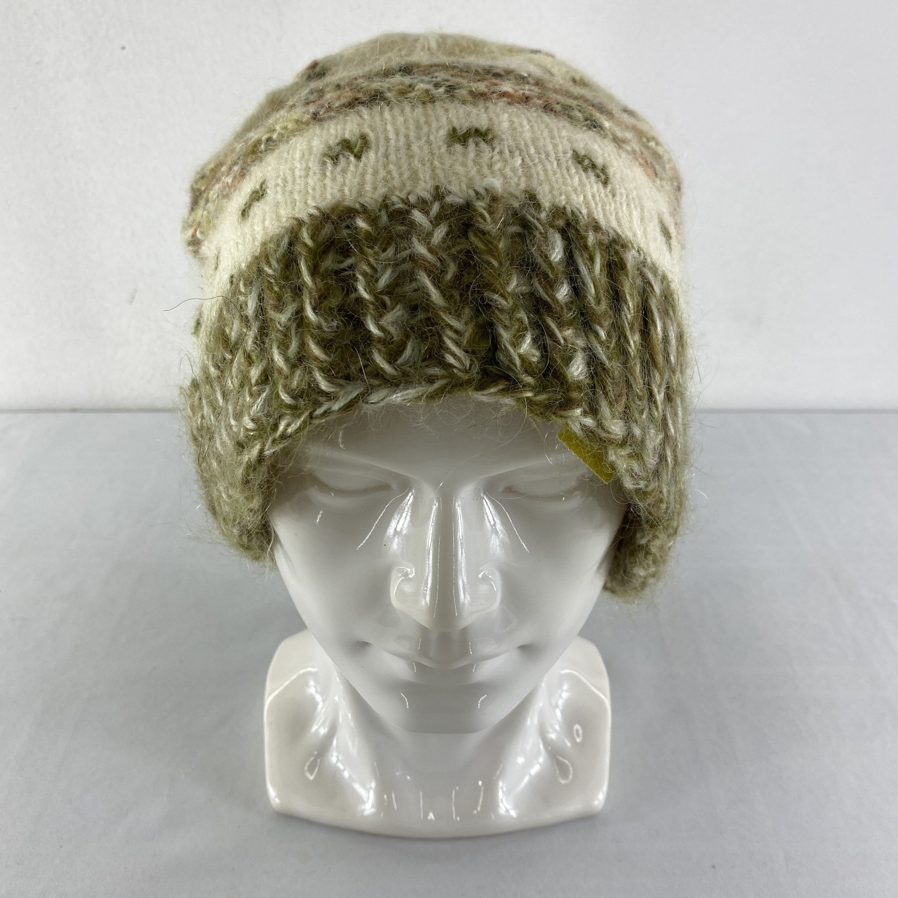 Japanese Brand Pozzy Rap Art Snow Cap Hat Beanie -BN572 Size ONE SIZE - 2 Thumbnail