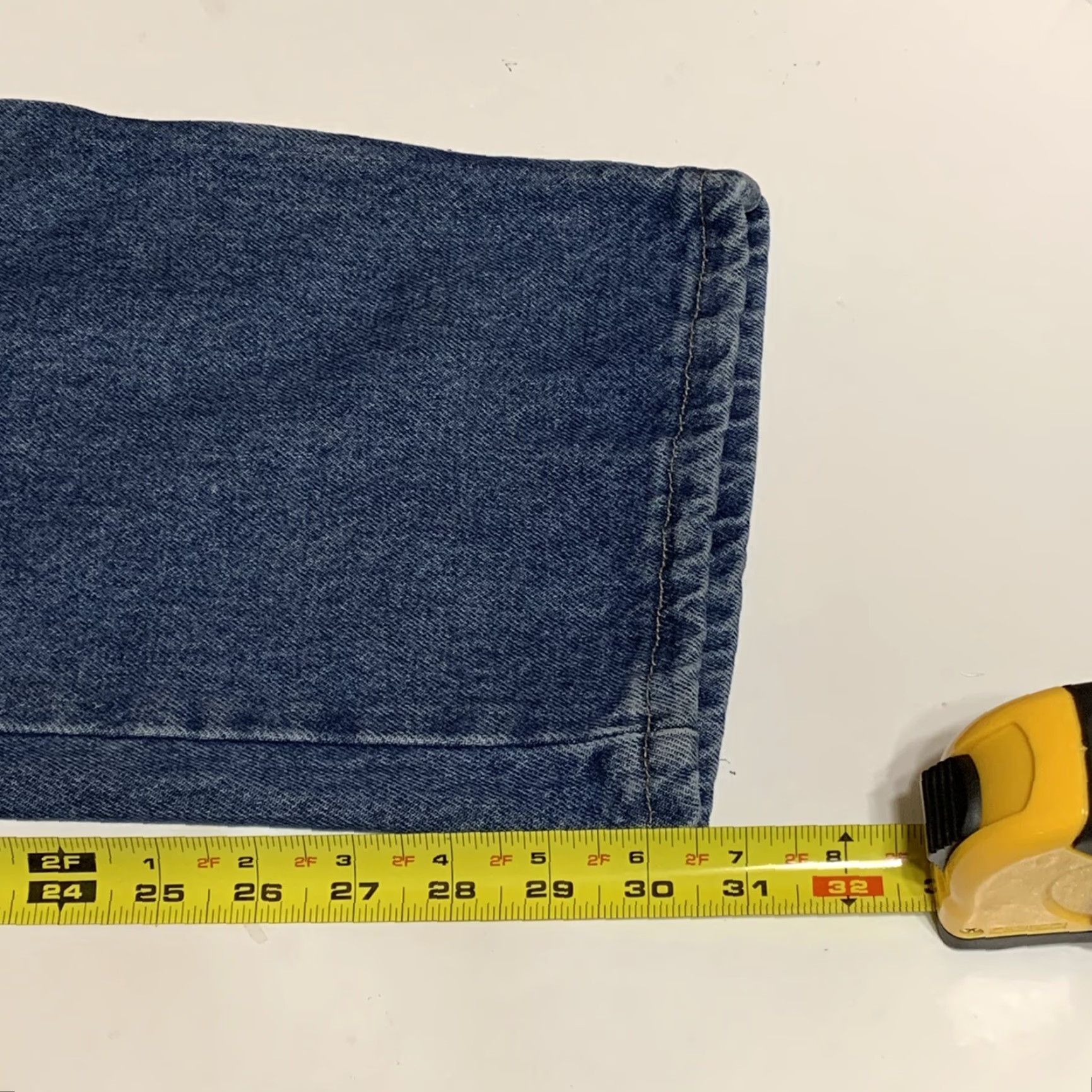 Wrangler Wrangler Jeans Regular Blue Denim 42x30 Men’s Cotton Denim Pockets Medium Wash Size US 42 / EU 58 - 6 Thumbnail