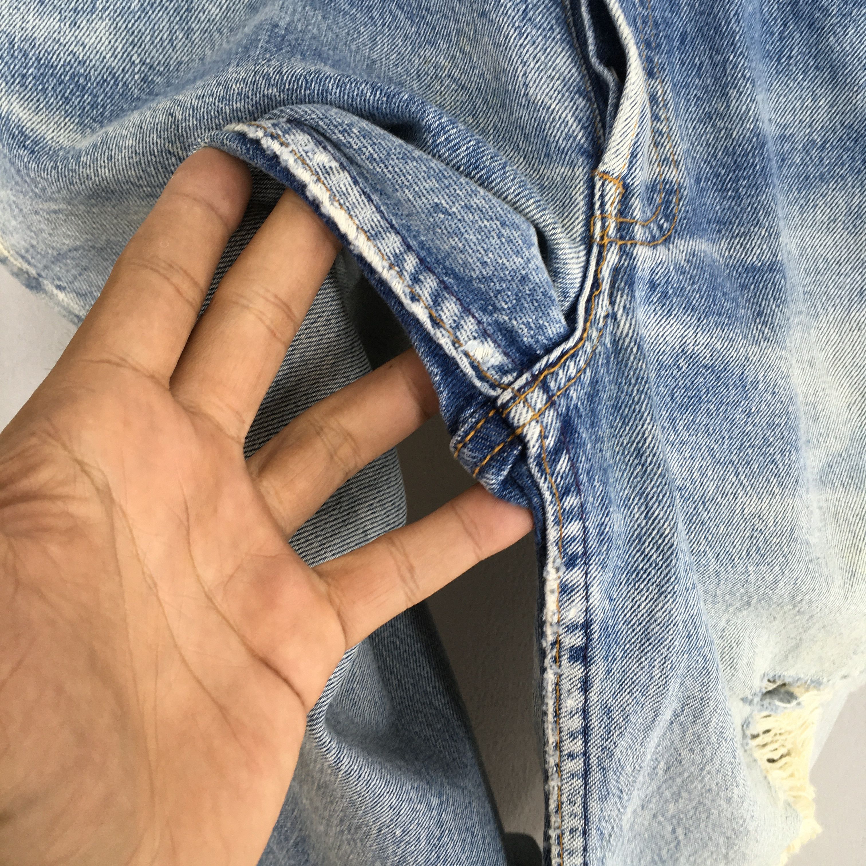 Levi's Size 31x29 Vintage 90s Levi's 501 Distressed Jeans S1679 Size US 31 - 6 Thumbnail
