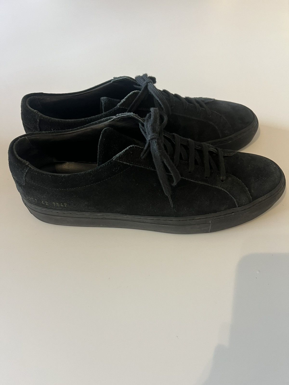 Common Projects Achilles Low in Suede Black Size 42 Size US 8 / EU 41 - 3 Thumbnail