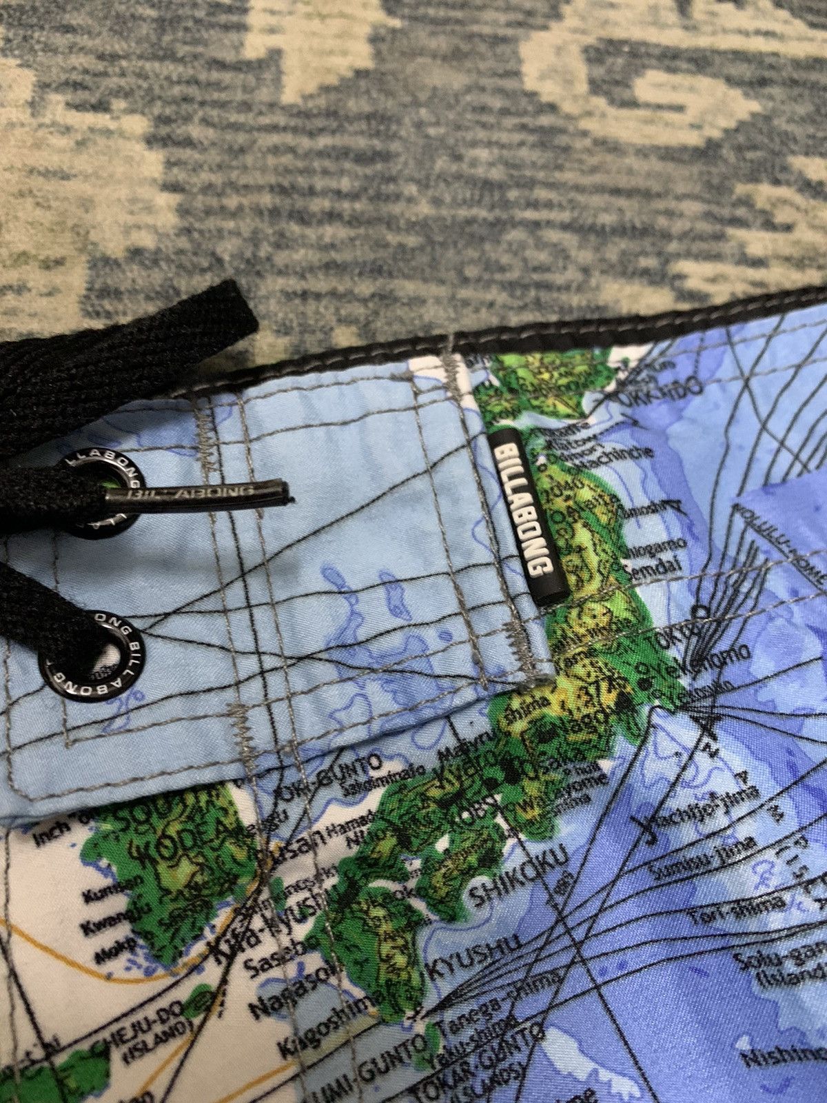 Billabong Billabong World Maps Beach Pants Size US 34 / EU 50 - 5 Thumbnail