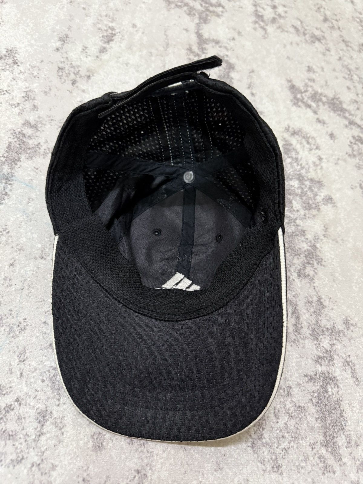 Adidas Vintage Adidas Velcro Running Cap Size ONE SIZE - 8 Thumbnail
