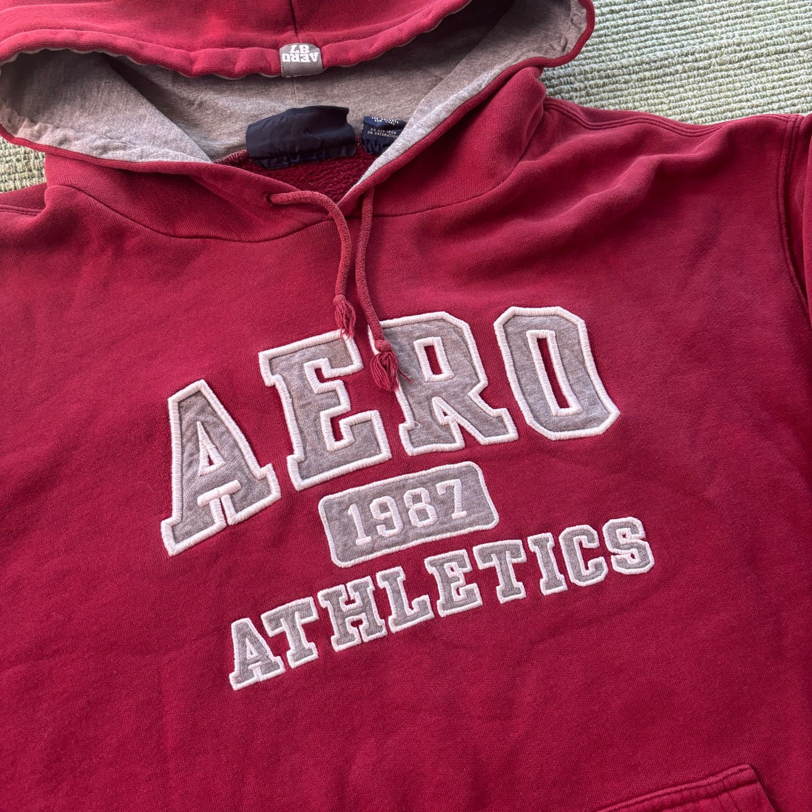 Aeropostale × Vintage Vintage Y2K Red Aeropostale Aero Athletics Hoodie Sz XL Size US XL / EU 56 / 4 - 2 Thumbnail