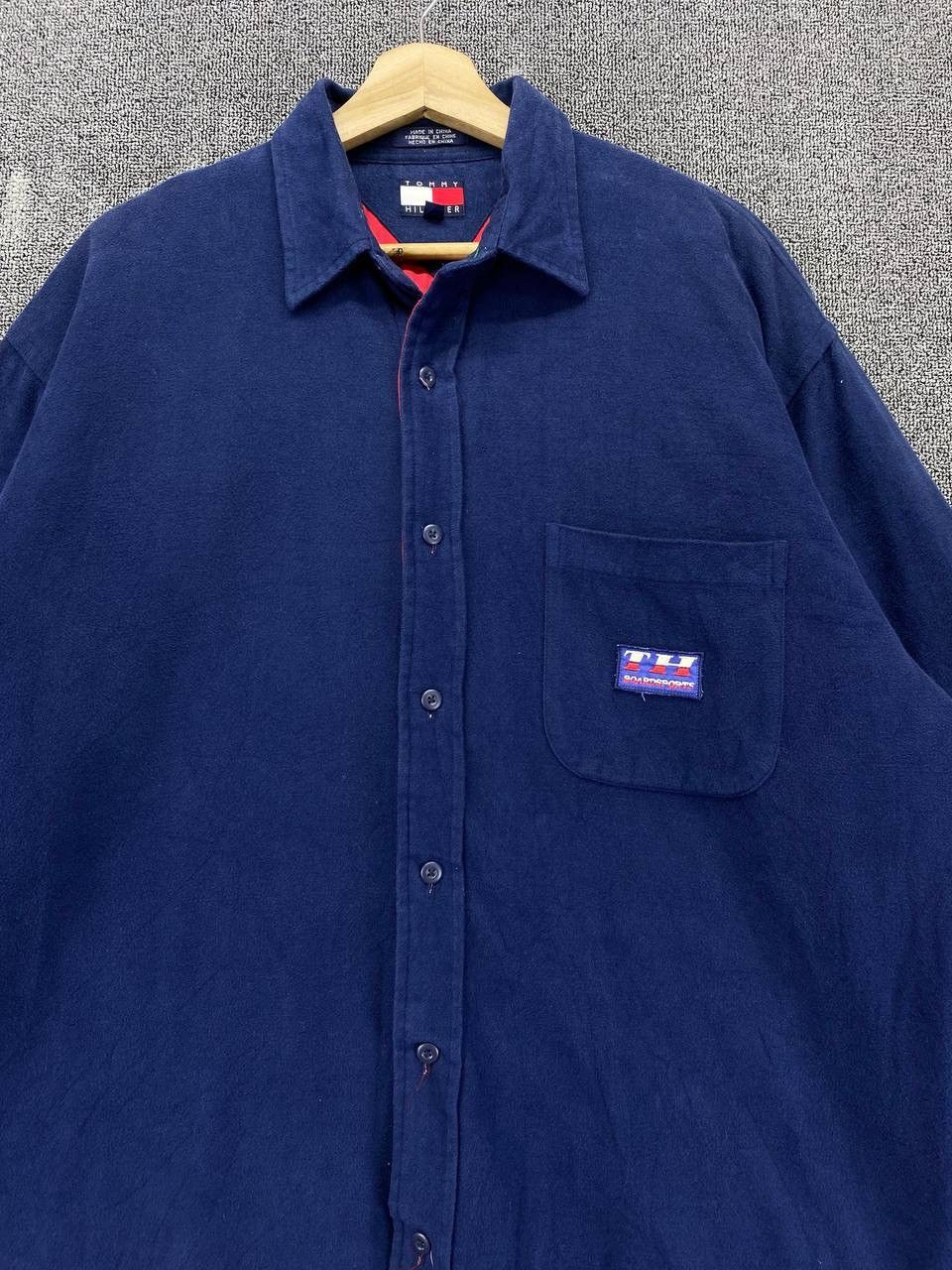 Tommy Hilfiger Vintage Tommy Hilfiger Button Up Jacket Size US L / EU 52-54 / 3 - 5 Thumbnail