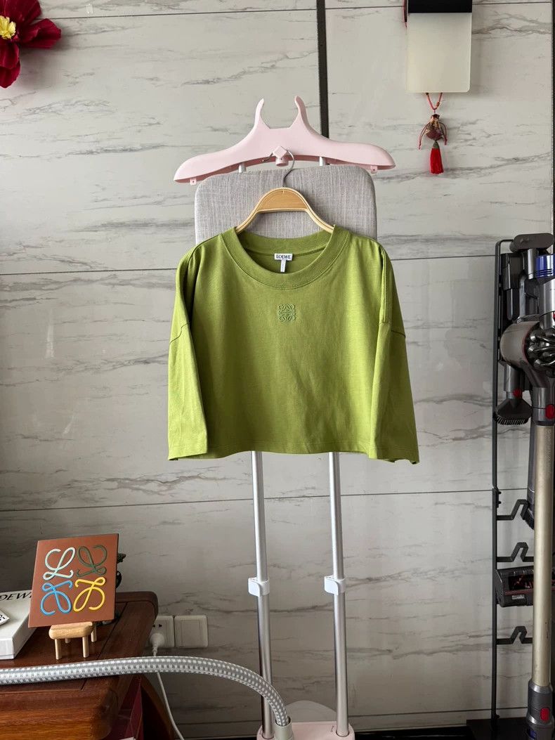 Loewe Avocado green short-sleeved girl