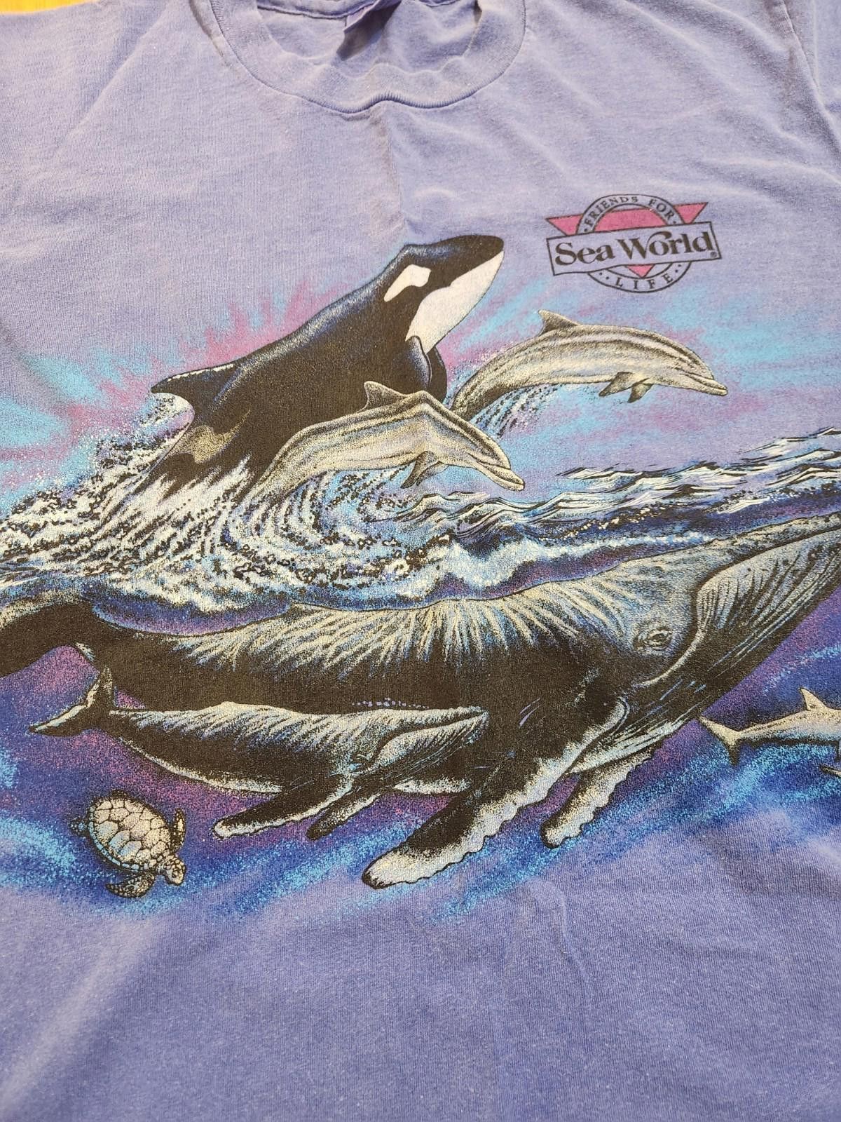 Designer Vintage Sea World Orca T-Shirt Men's Large Size US L / EU 52-54 / 3 - 2 Thumbnail