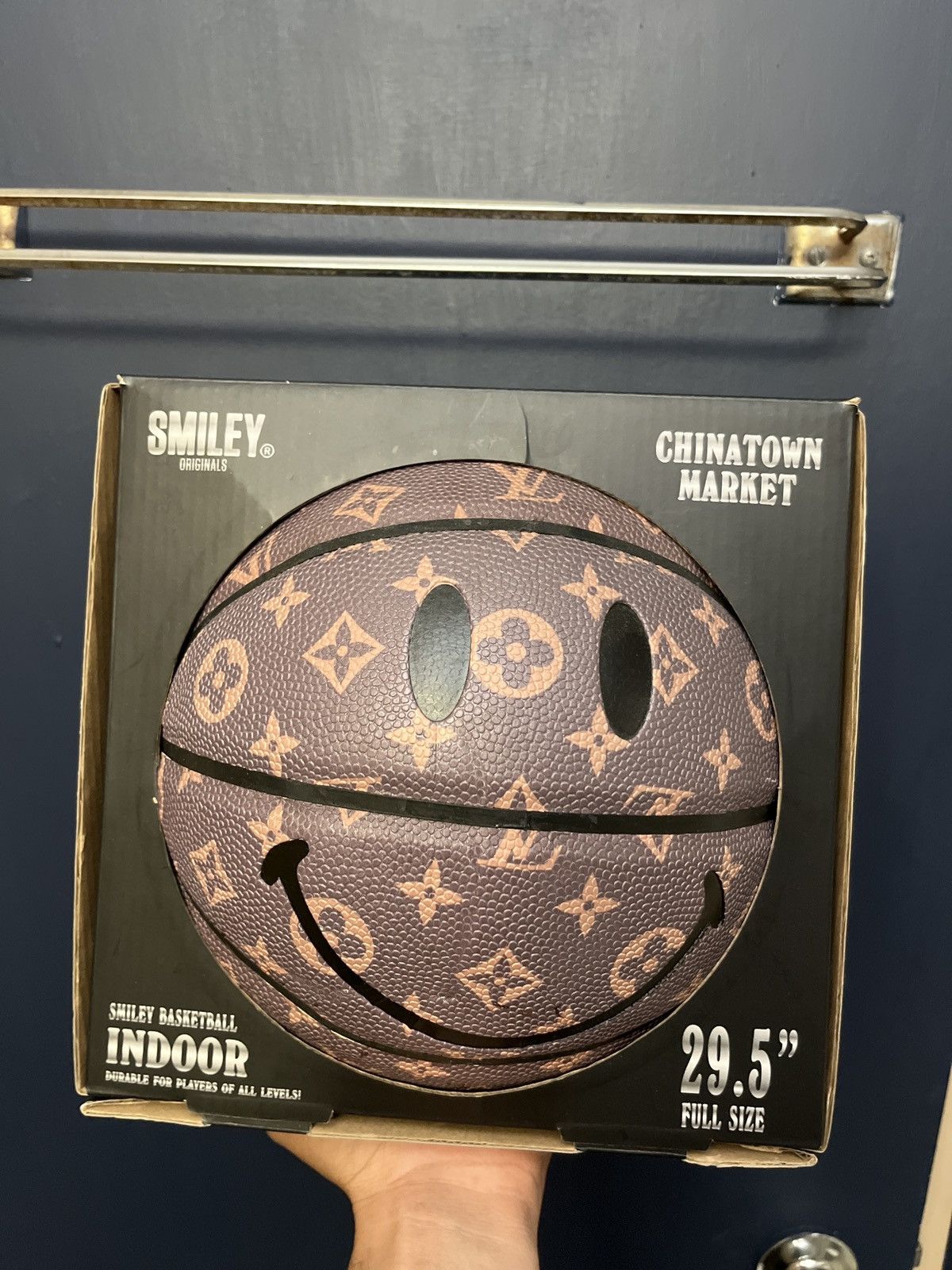 Louis Vuitton ChinaTown Market Louis Vuitton Basketball Complex Con Size ONE SIZE - 1 Preview
