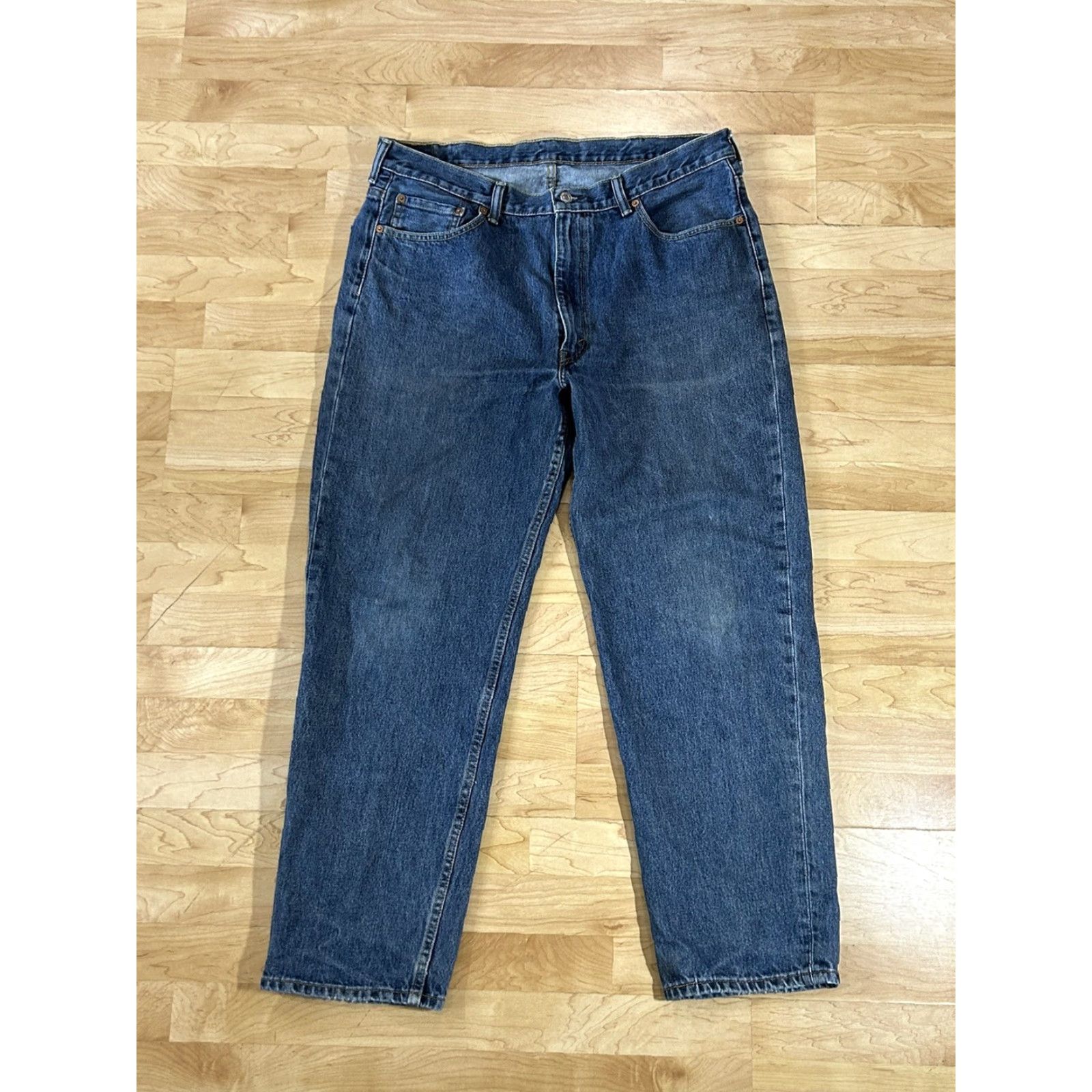 Levi's Levi's 550 Jeans Mens Relaxed Fit Straight 40x32 Medium Wash Denim Blue Belt Loops 5-Pocket Size US 40 / EU 56 - 2 Thumbnail