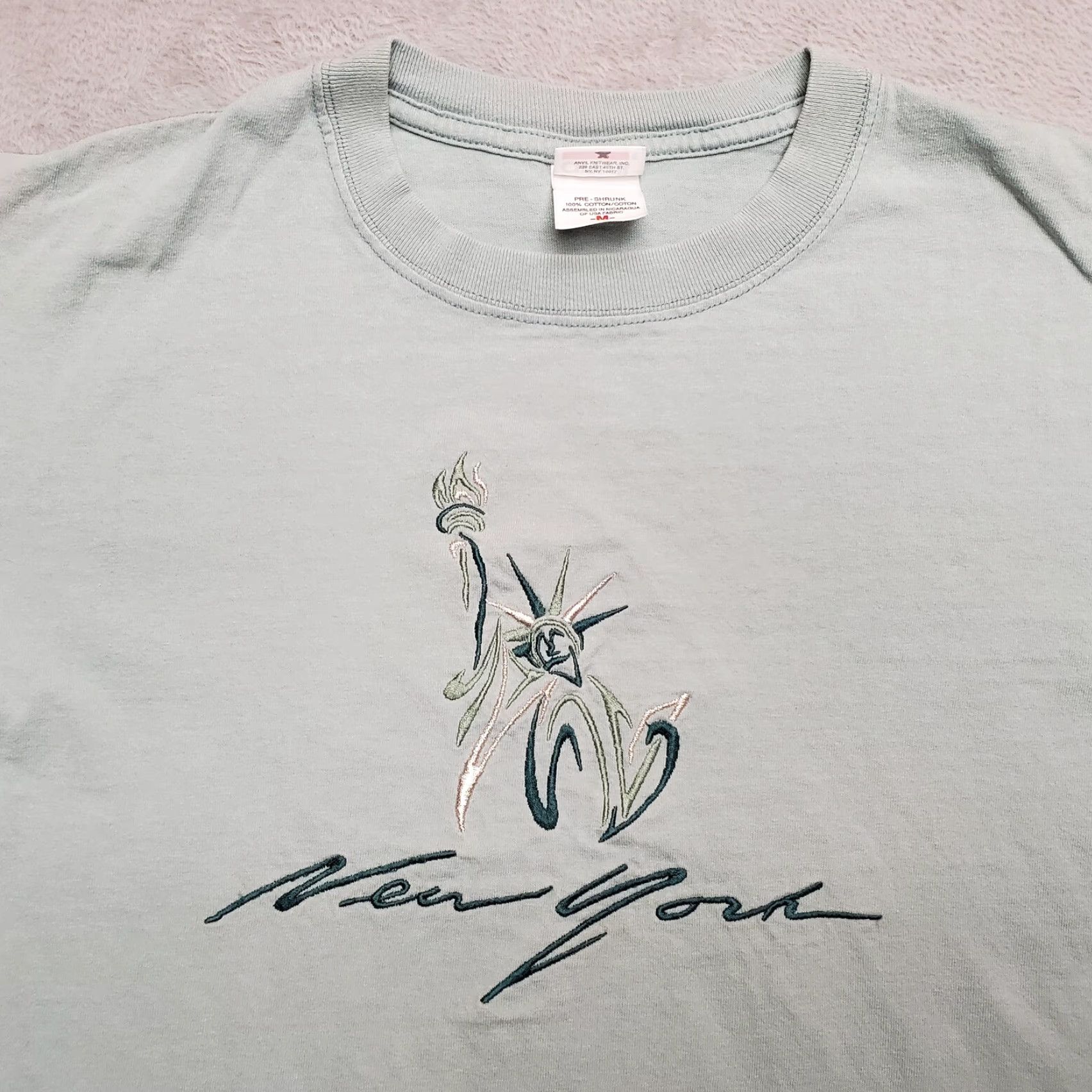 Anvil VTG New York Shirt Mens M Green Embroidered Statue of Liberty Crewneck Tee Shirt T-Shirt USA 90s Mens Size US M / EU 48-50 / 2 - 2 Thumbnail