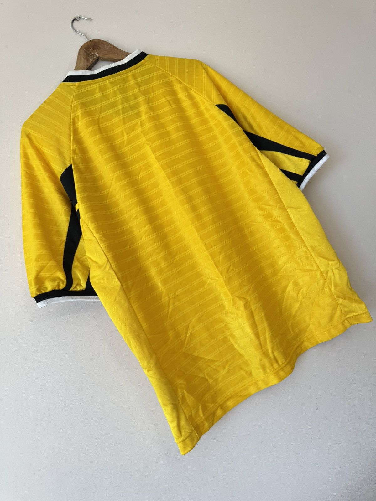 Nike Vintage Tondridge Angels AFC 00’s Away Soccer Jersey Shirt Size US L / EU 52-54 / 3 - 7 Thumbnail