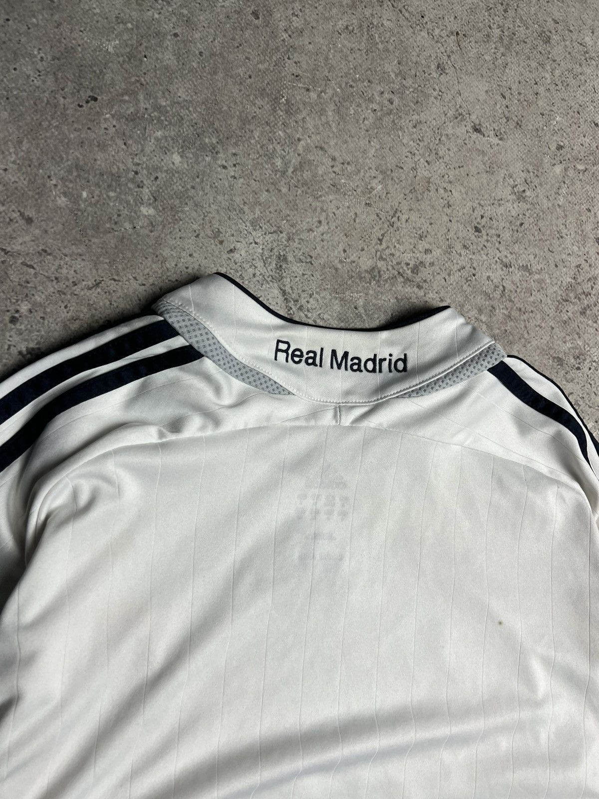 Adidas ADIDAS REAL MADRID JERSEY 2006-2007 Size US M / EU 48-50 / 2 - 17 Thumbnail