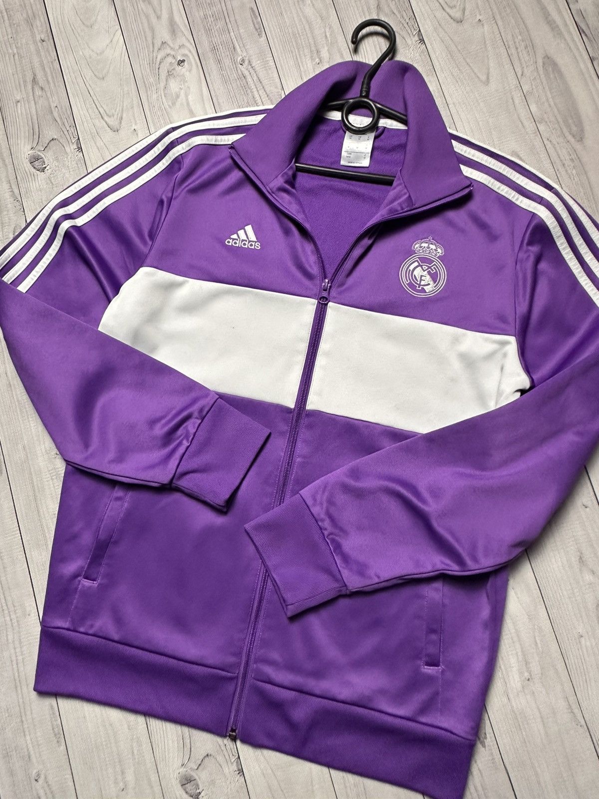 Adidas × Vintage Vintage adidas Real Madrid track jacket purple size m Size US M / EU 48-50 / 2 - 5 Thumbnail