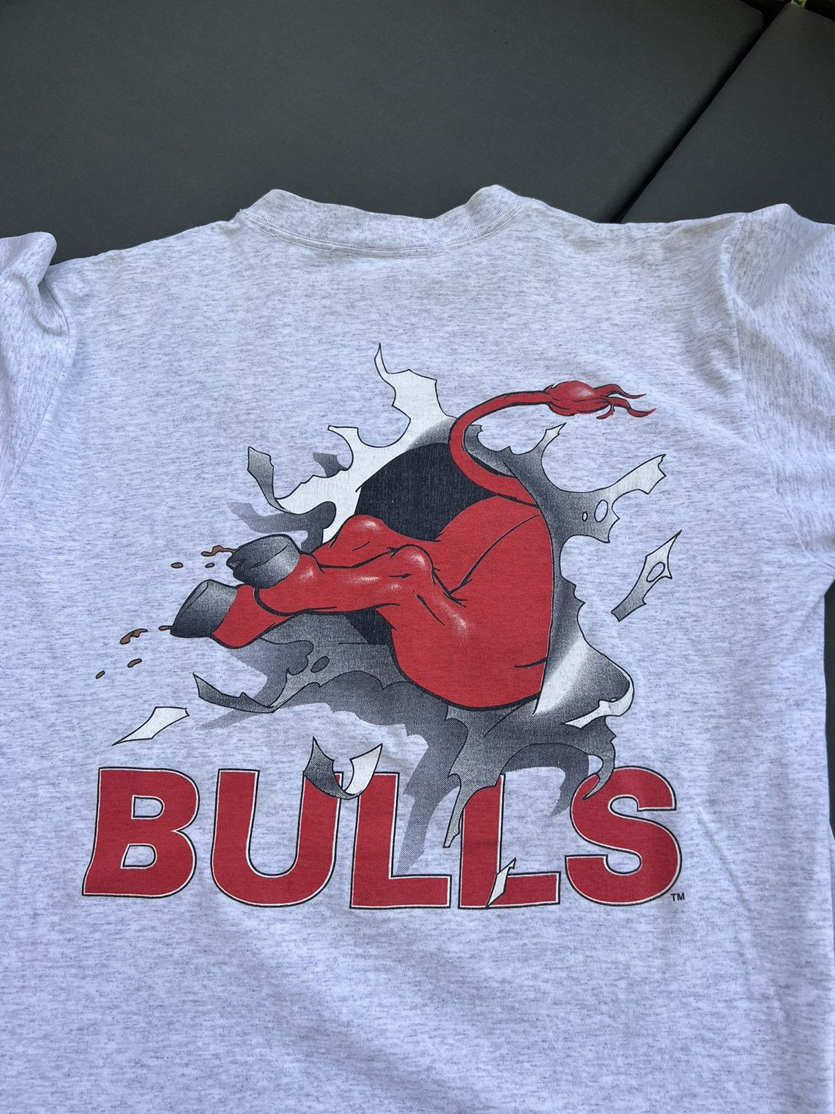 NBA × Nutmeg × Vintage Vintage nutmeg chicago bulls t shirt made in usa Size US XL / EU 56 / 4 - 2 Thumbnail