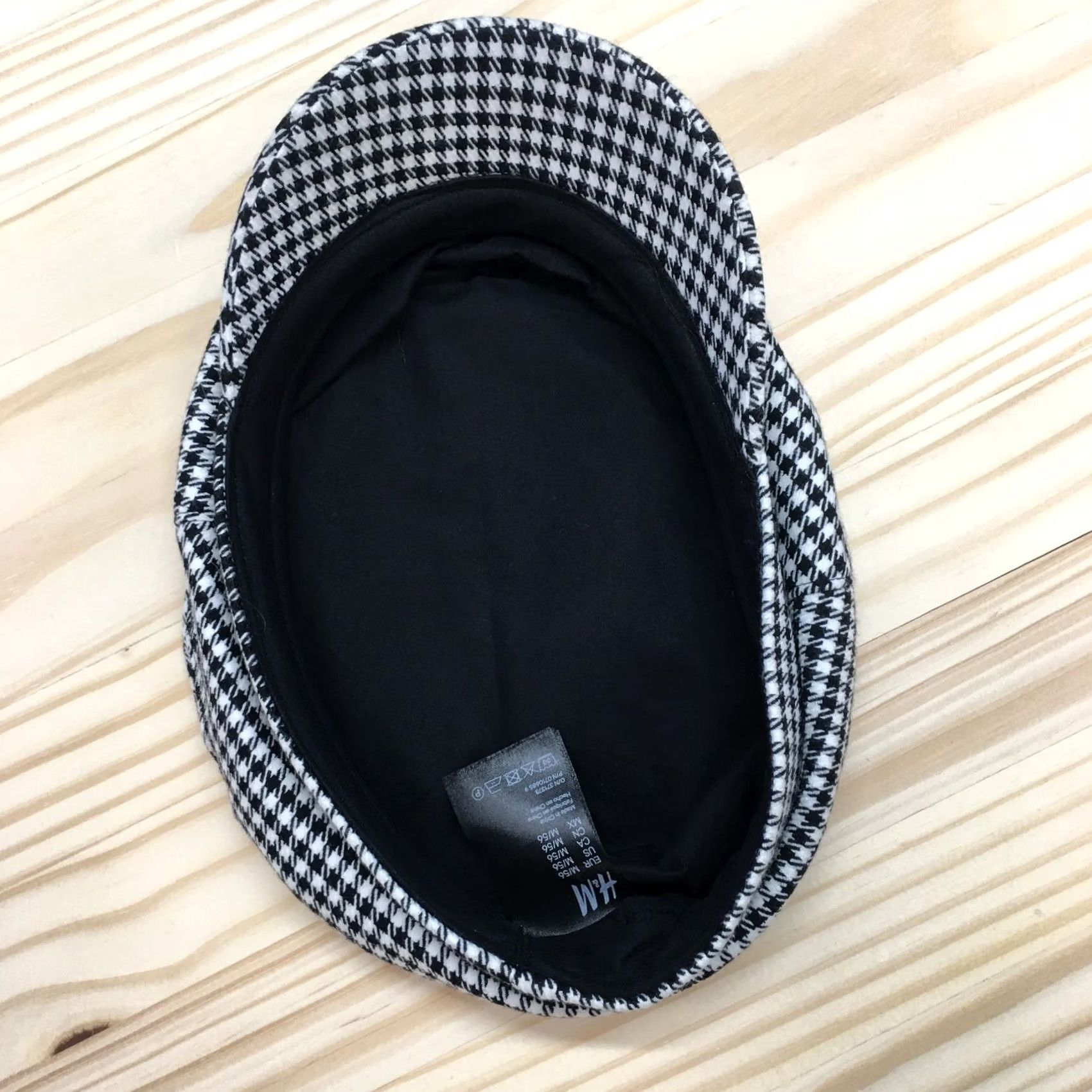 H&M H&M Newsboy Hat Womens One Size Curved Brim Houndstooth Black White Polyester Size ONE SIZE - 7 Thumbnail