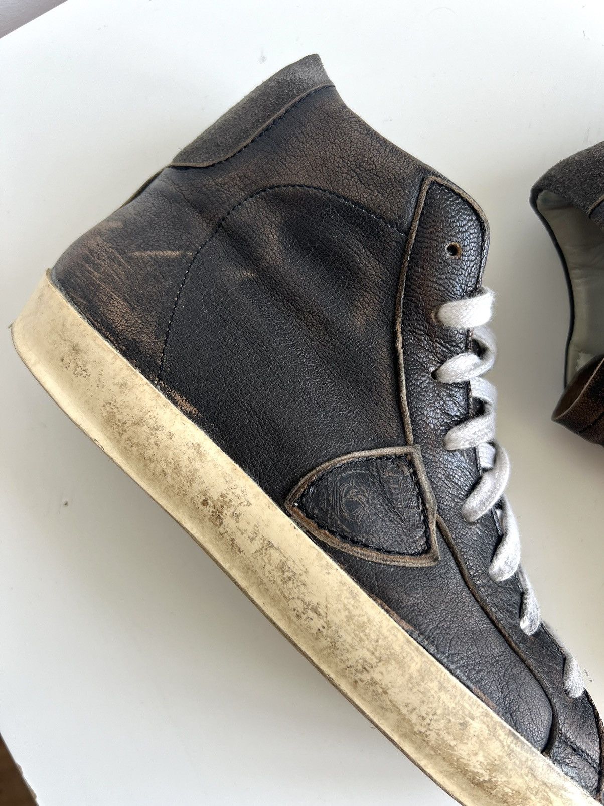 Golden Goose × Philippe Model Philipe Model Paris PRSX Mid Brown Distressed Sneakers Size US 7.5 / EU 40-41 - 9 Thumbnail