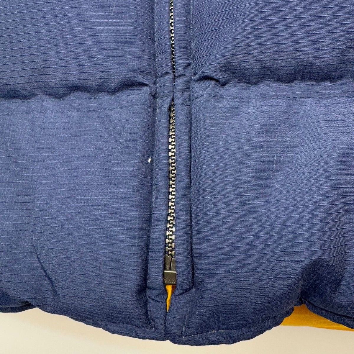 Nike NIKE 90s VINTAGE PUFFER REVERSIBLE DOWN VEST NAVY BLUE GILET Size US M / EU 48-50 / 2 - 13 Thumbnail
