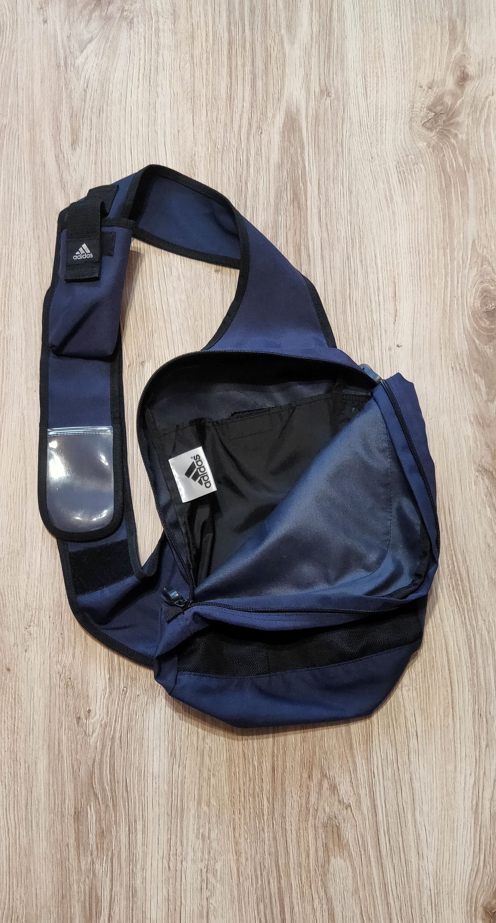 Adidas × Vintage Vintage Adidas Sling shoulder bag gorpcore y2k Size ONE SIZE - 3 Thumbnail