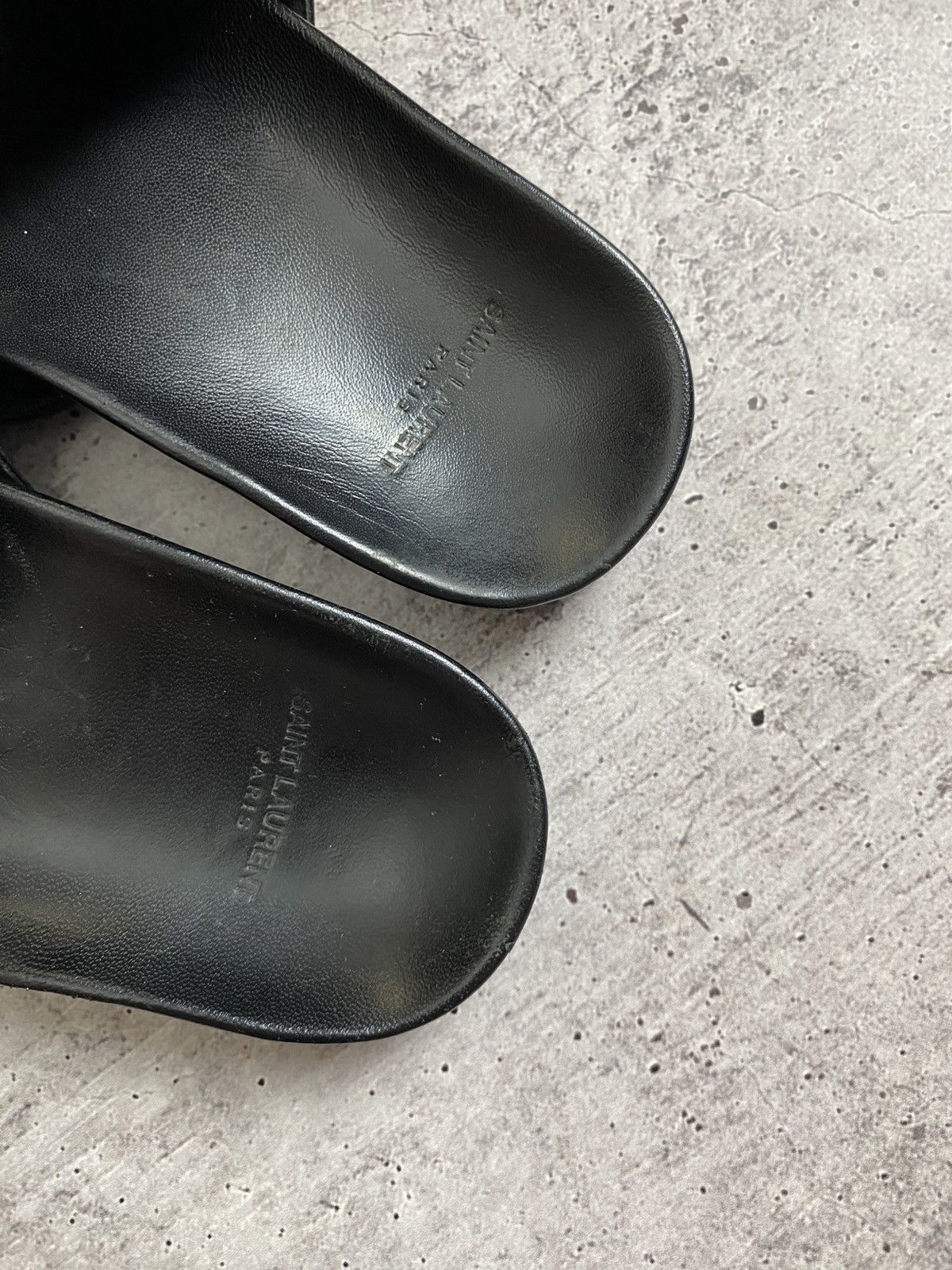 Saint Laurent Paris Saint Laurent Paris Leather Sandals Size US 7.5 / IT 37.5 - 11 Thumbnail
