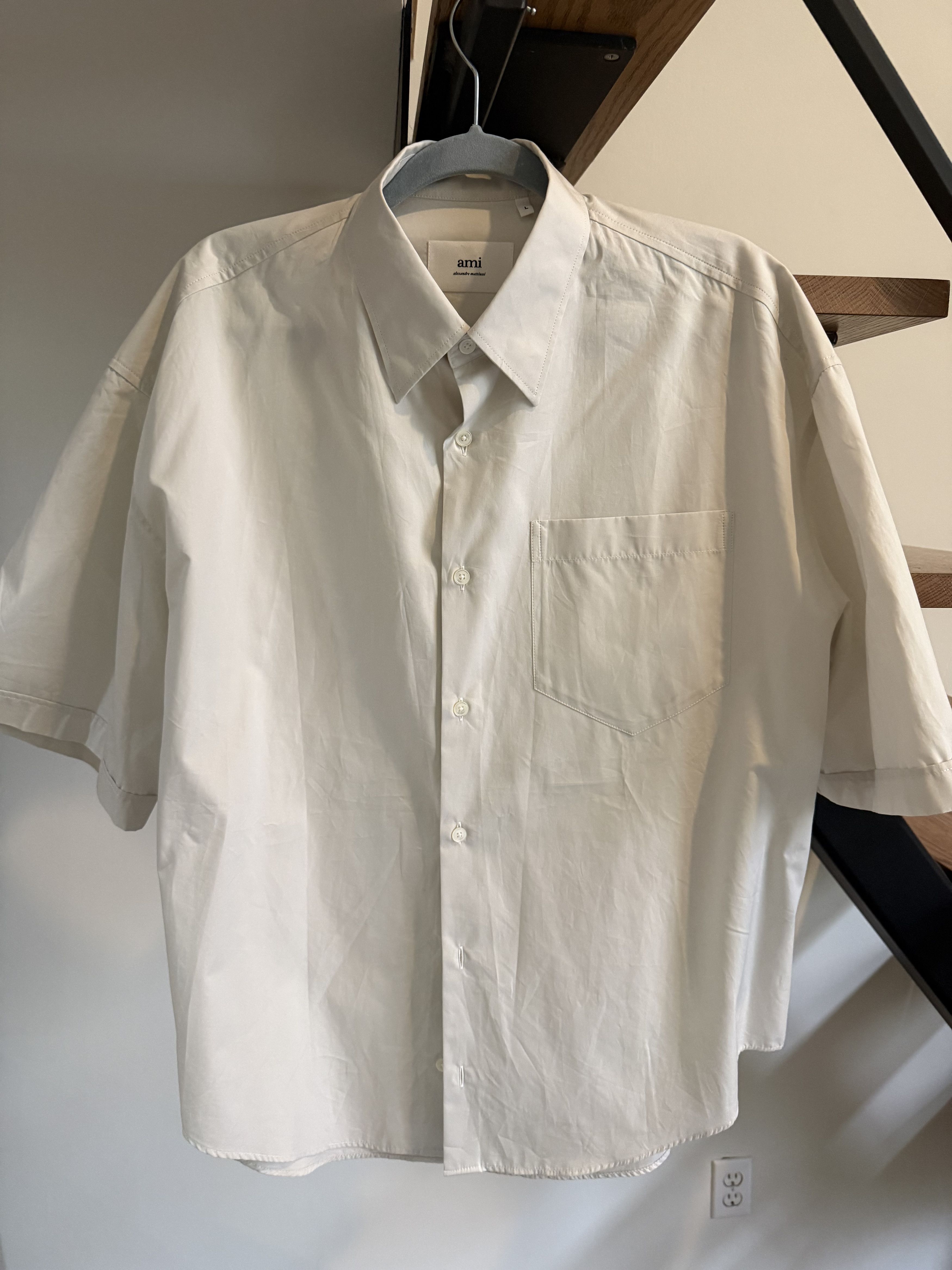 AMI Ami Short Sleave Button Down Shirt Size US L / EU 52-54 / 3 - 1 Thumbnail