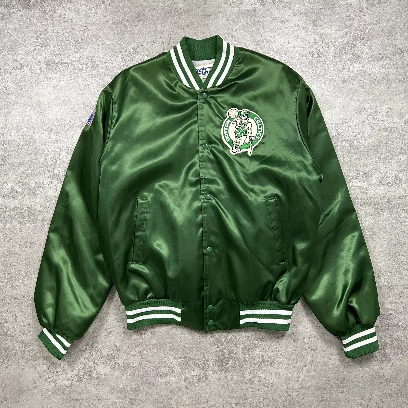 NBA × Vintage BOSTON CELTICS CHALK LINE SATIN BOMBER JACKET SPELL OUT Size US M / EU 48-50 / 2 - 2 Thumbnail
