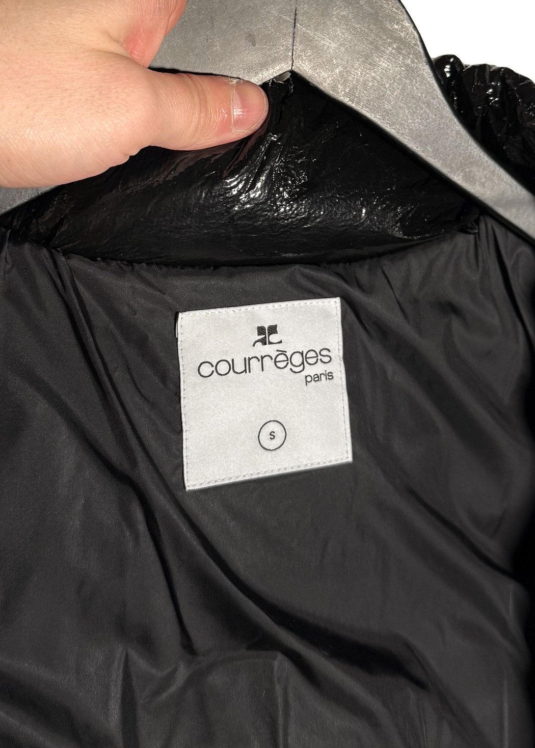 Courreges Courrèges Black Vinyl Logo Accent Puffer Jacket Size S / US 4 / IT 40 - 11 Thumbnail