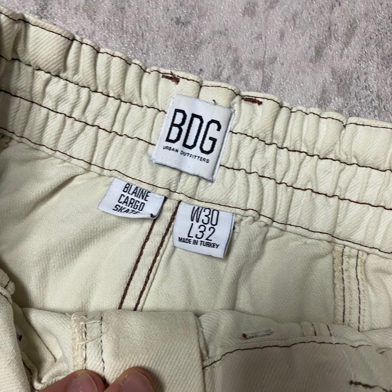 Bdg Cream and white BDG cargo pants #streetwear Size US 30 / EU 46 - 3 Thumbnail