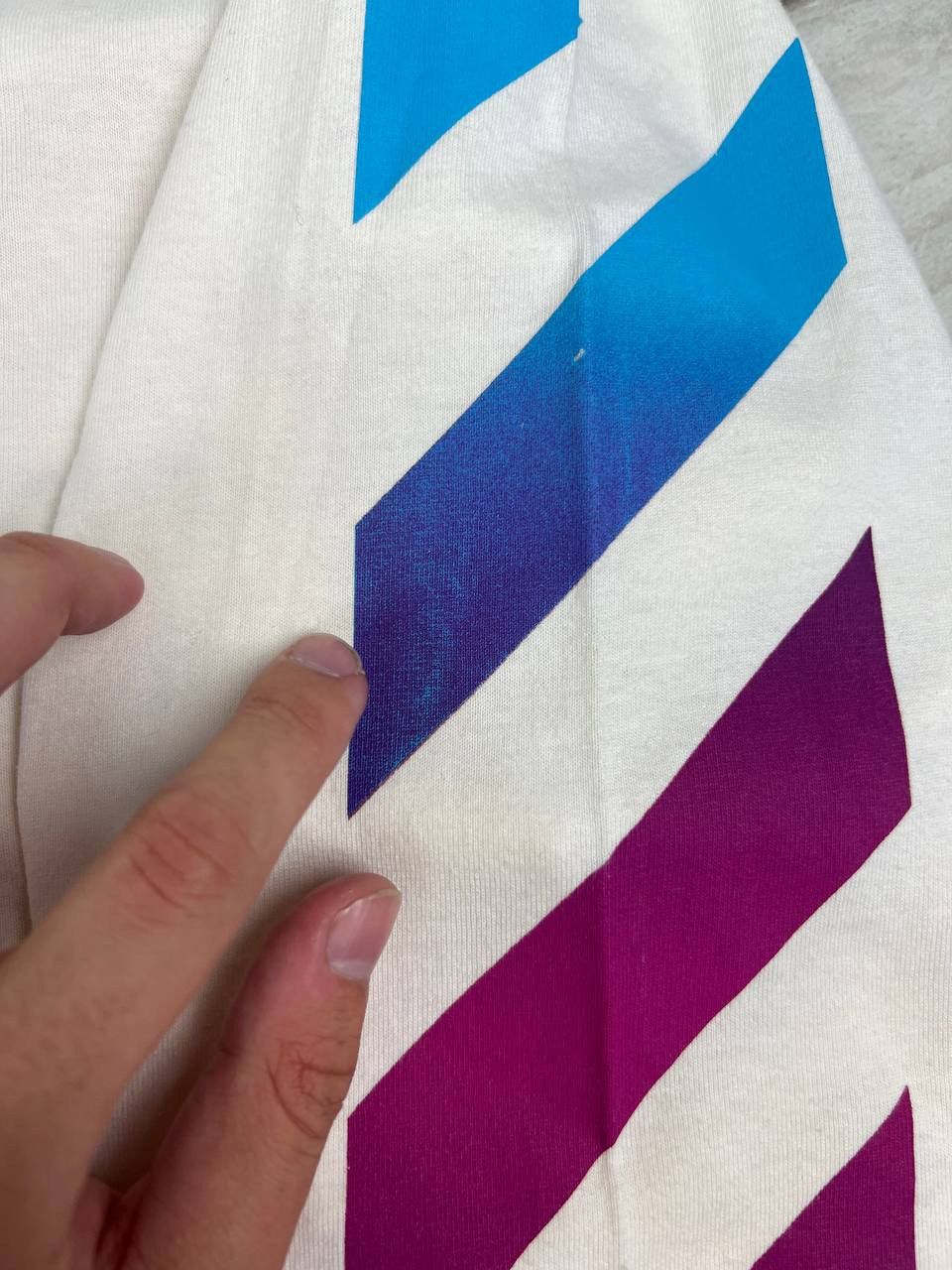 Off-White Off-White Diagonal Gradient Long Sleeve Tee Size US M / EU 48-50 / 2 - 10 Thumbnail