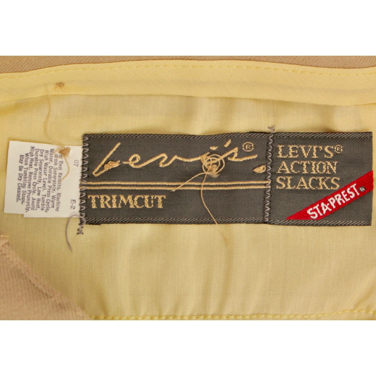 Levi's VINTAGE Levi's 70s NOS Beige Flared Polyester Pants 29x32 Disco Trimcut Mens Size US 29 - 5 Thumbnail