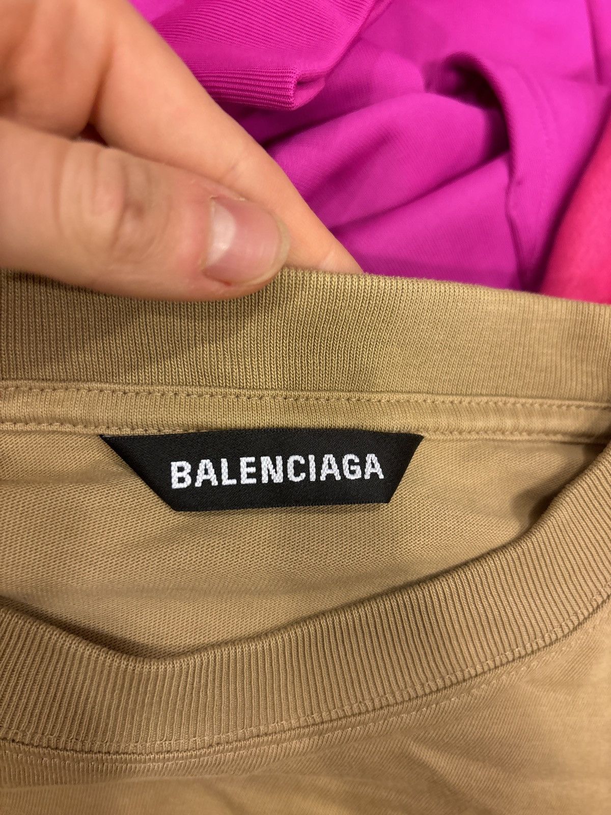 Balenciaga Balenciaga Sand BB Logo Tee Size US XL / EU 56 / 4 - 5 Thumbnail