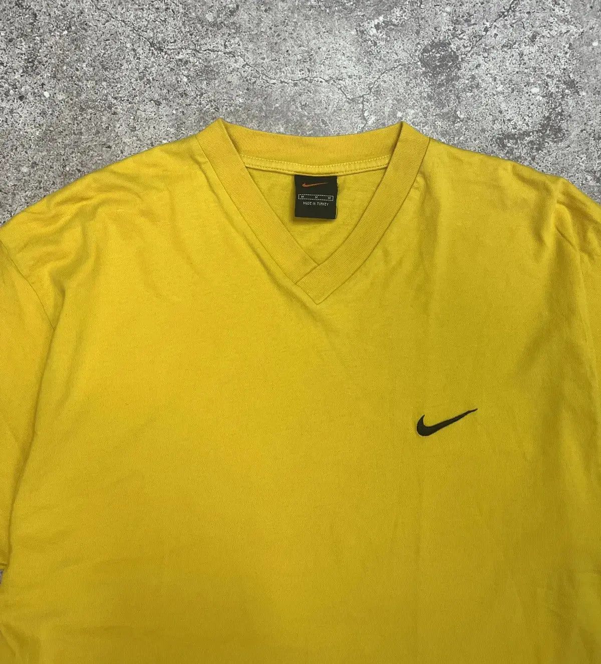 Nike × Vintage Vintage Nike Yellow V-Neck T-Shirt Swoosh Medium Size M Size US M / EU 48-50 / 2 - 2 Thumbnail