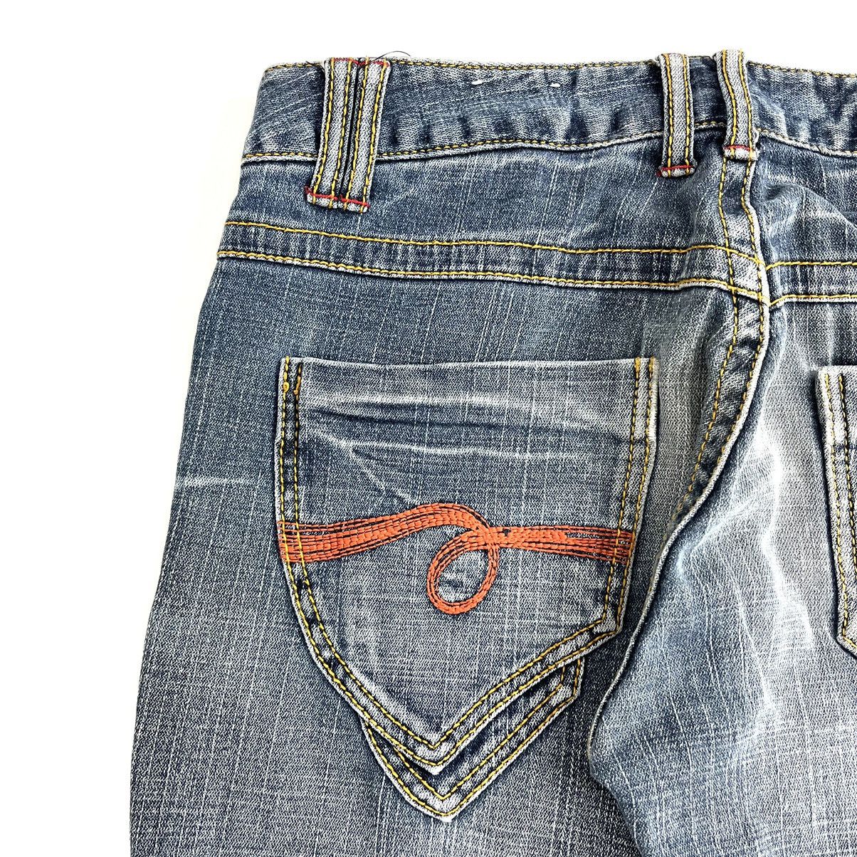 If Six Was Nine × Japanese Brand × Le Grande Bleu (L.G.B.) BCBG Flared Jeans Embroidered Bootcut Denim Pants Size 30" / US 8 / IT 44 - 4 Thumbnail