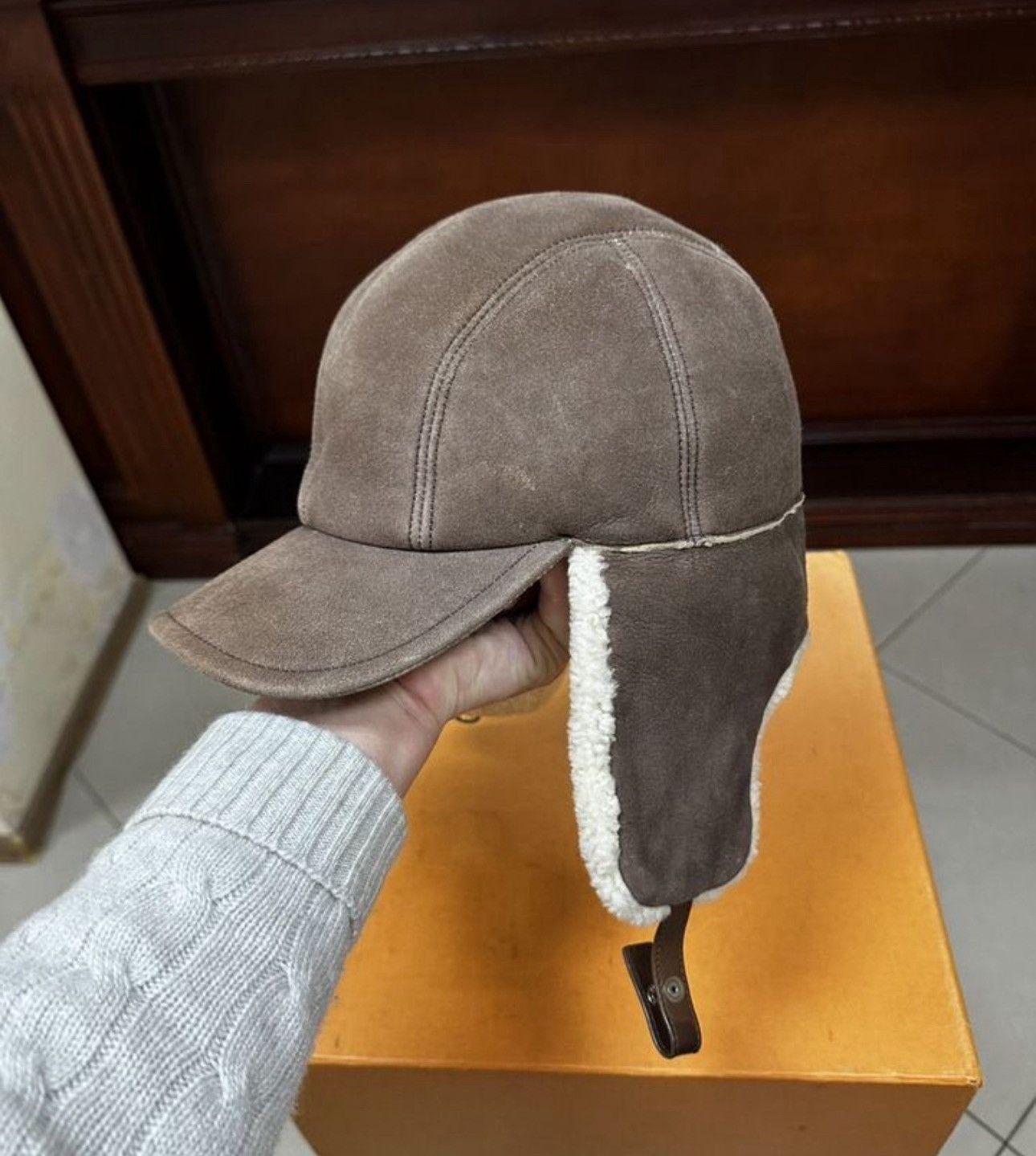 Prada Prada Sheep Skin Hat Size ONE SIZE - 1 Thumbnail