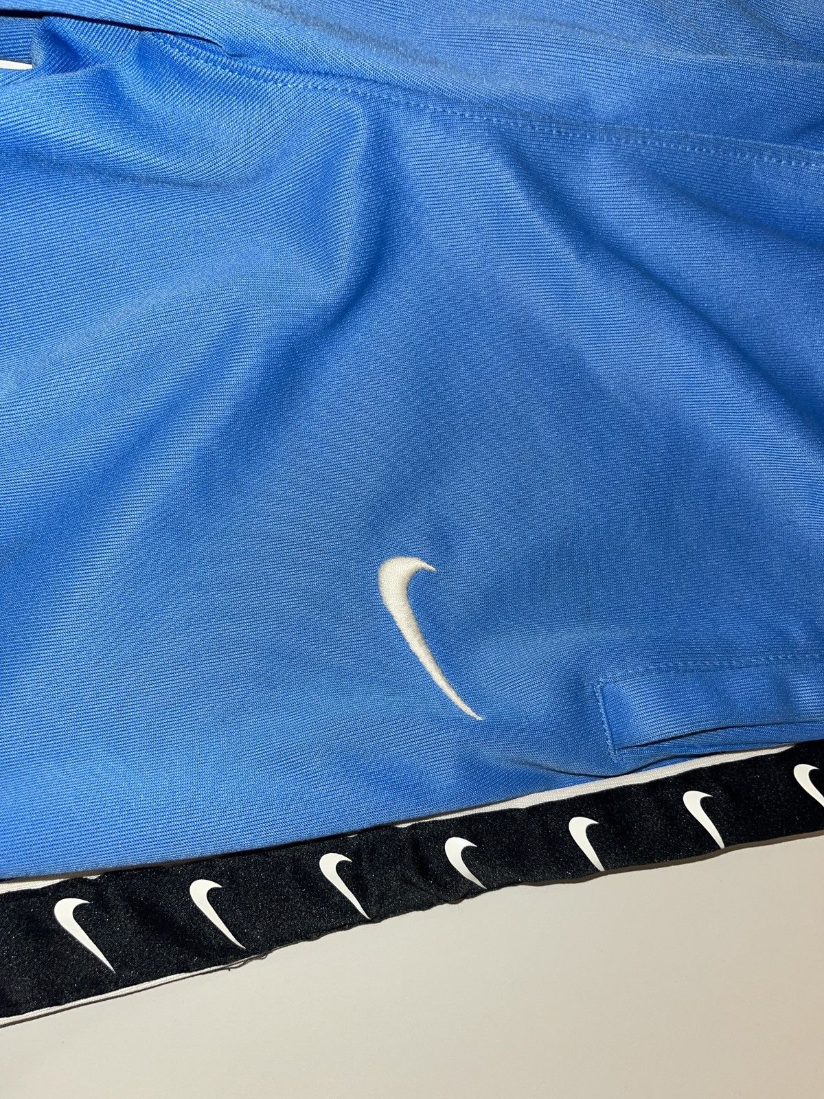 Nike Nike Sports Shorts Size US 43 - 4 Thumbnail