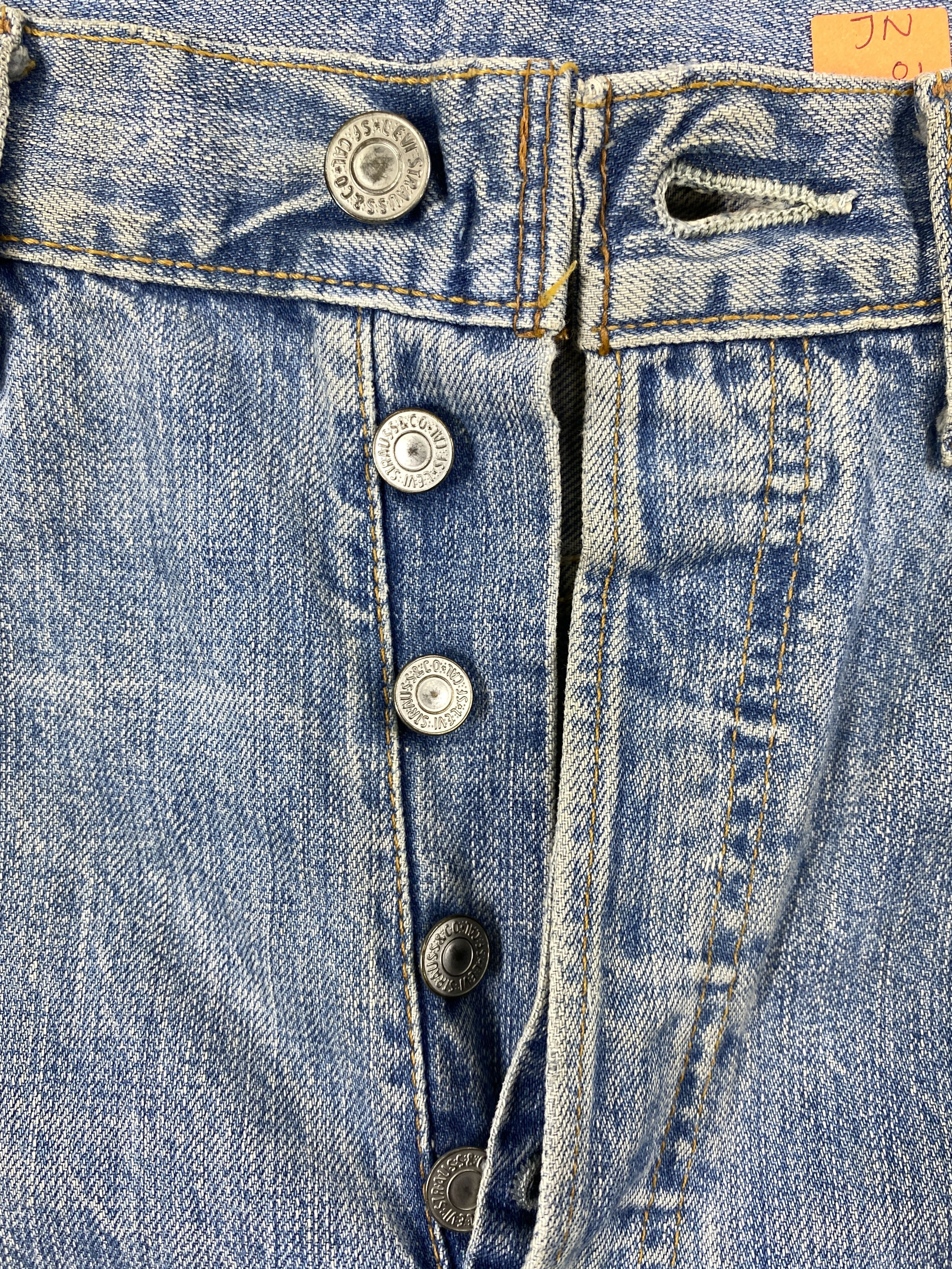 Levi's Light Blue Wash Vintage Levi's 501 31x28.5 Denim -JN1381 Size US 31 - 6 Thumbnail